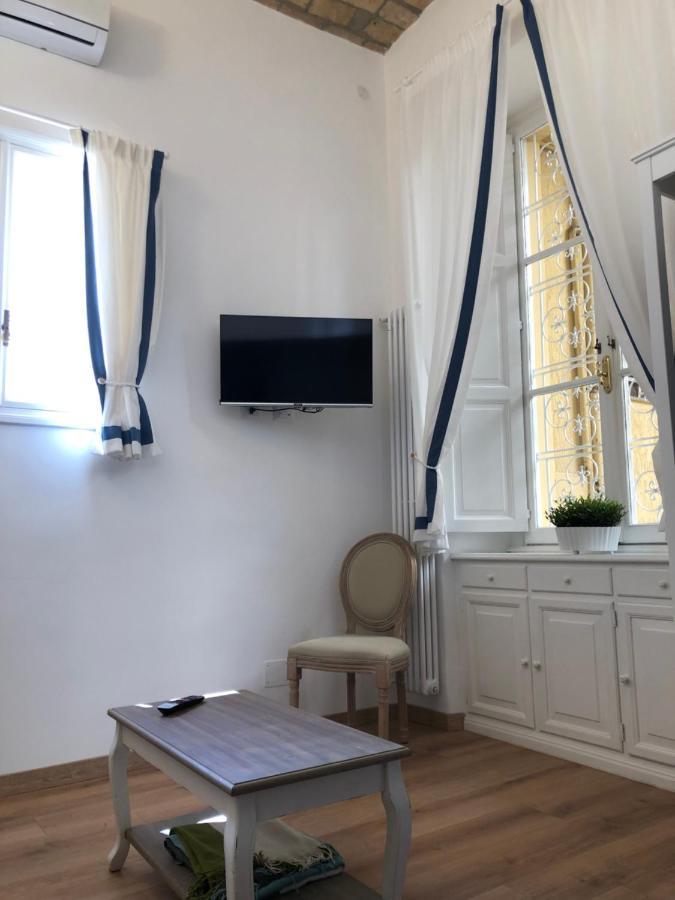 Domus Alfieri Al Colosseo 罗马 外观 照片